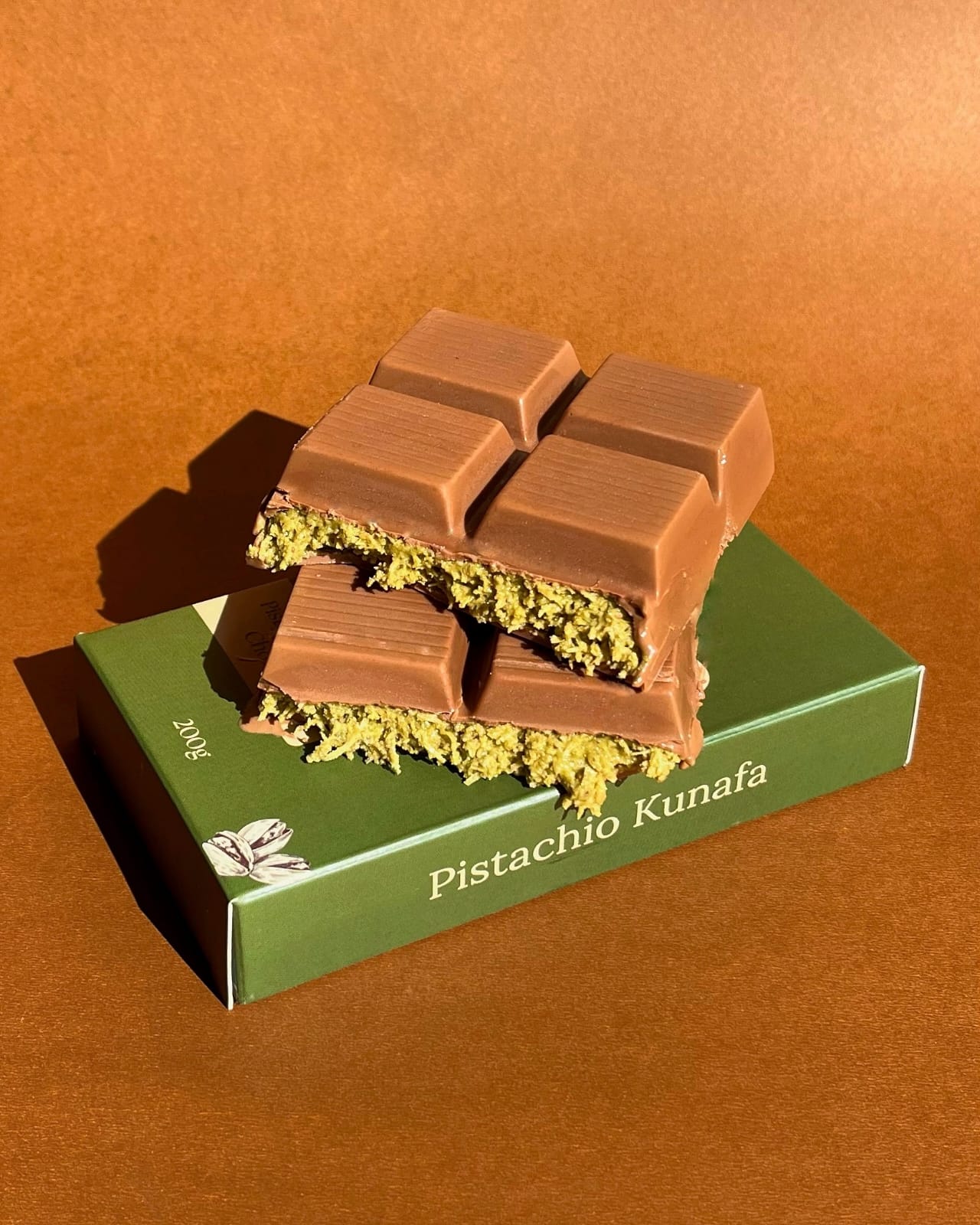 Pistachio Kunafa Chocolate
